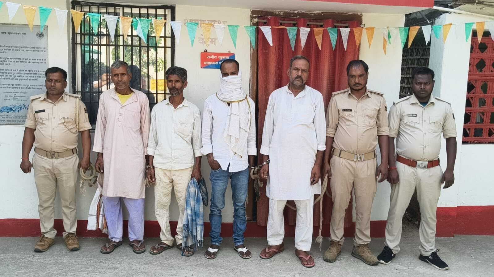 पुलिस व एसटीएफ की संयुक्त कार्रवाई में टॉप-10 सूची में शामिल अपराधी गिरफ्तार