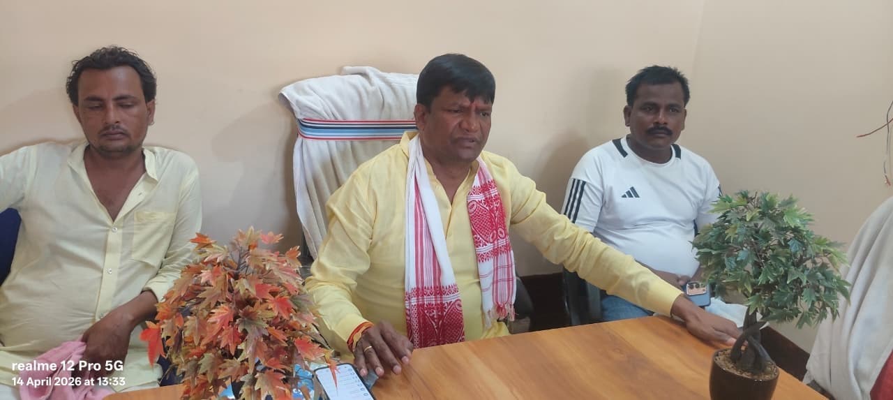 Dhanbad News: गरीबों को बढ़ने नहीं देना चाहते हैं माफिया : ढुलू महतो