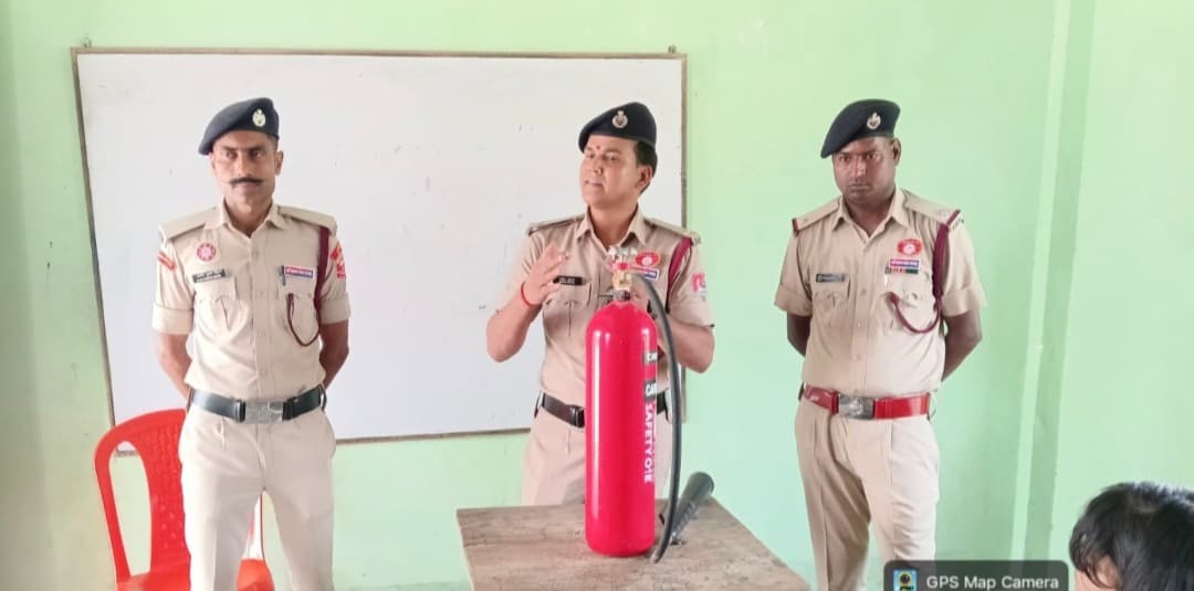 अग्निशमन सुरक्षा सप्ताह पर मॉकड्रिल से सिखाए गए बचाव के गुर