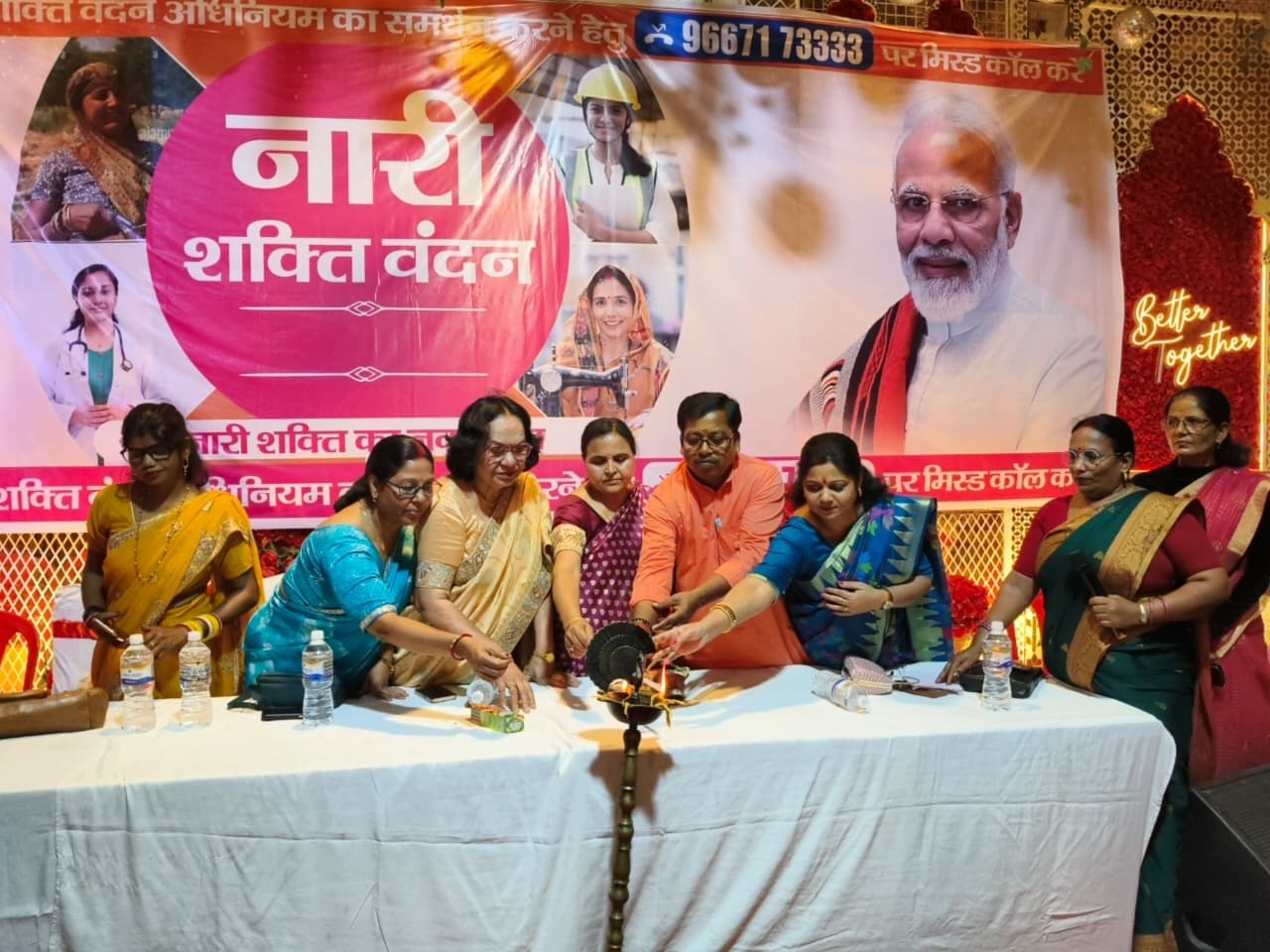 अधिनियमों की जानकारी से सशक्त होंगी महिलाएं : महापौर