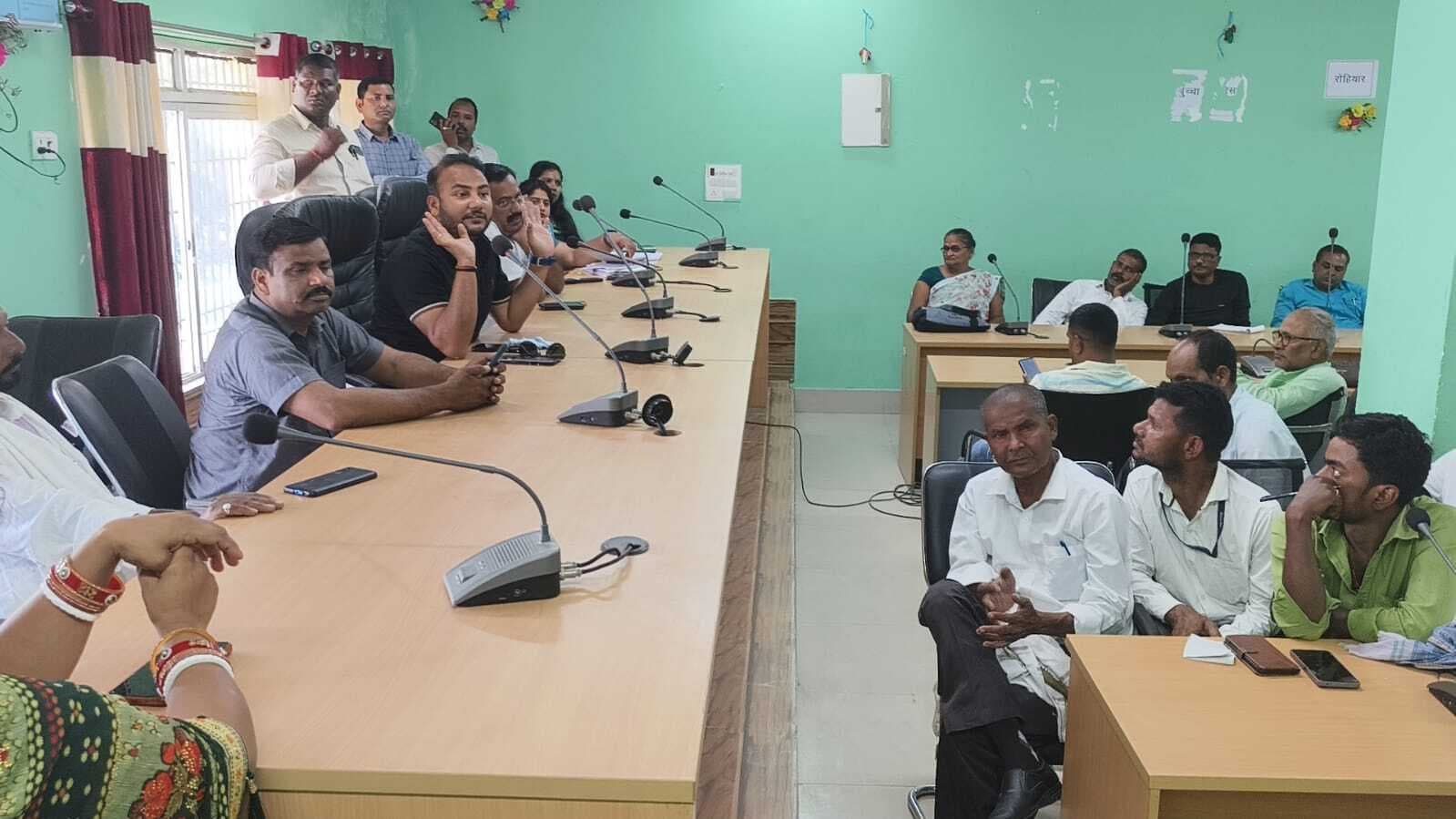 जनगणना को लेकर कर्मियों को मिला प्रशिक्षण