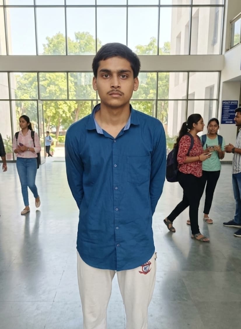 Jamshedpur News : जस्टिस फॉर मेहंदी : सादे लिवास में कोर्ट में घूमती रही पुलिस, चकमा देकर आरोपी प्रेम ने किया सरेंडर