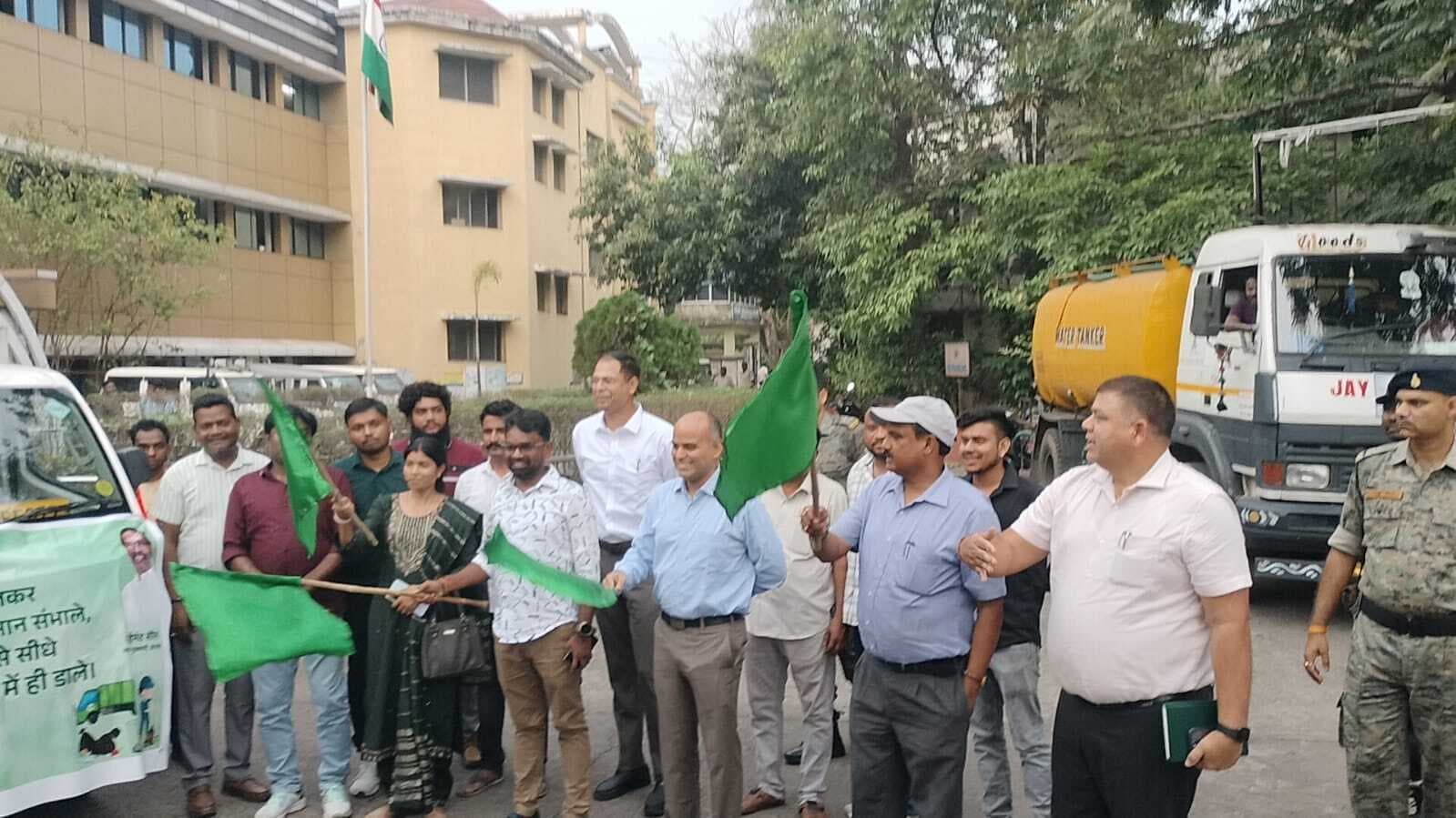 Jamshedpur News : बागबेड़ा : अब घर-घर से उठेगा कचरा, टैंकर से पहुंचेगा पानी