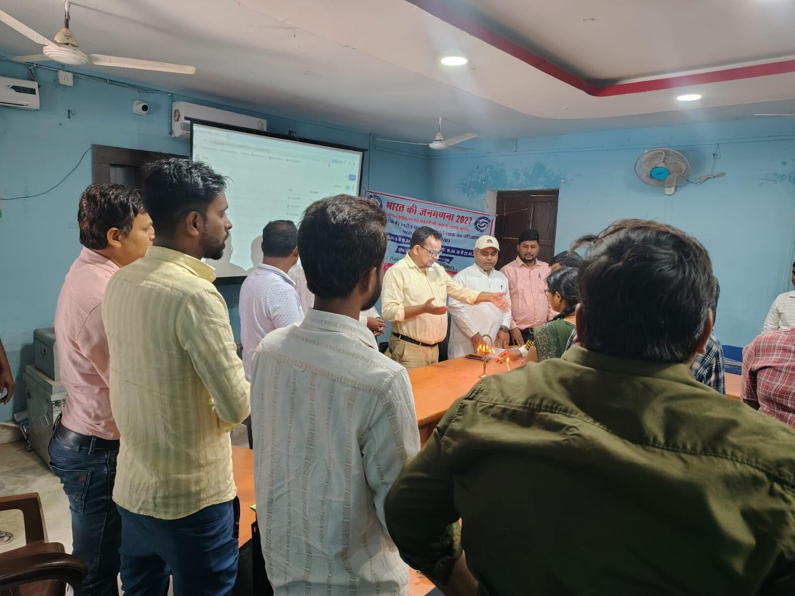 सिकटी में जनगणना कर्मियों का प्रशिक्षण शुरू