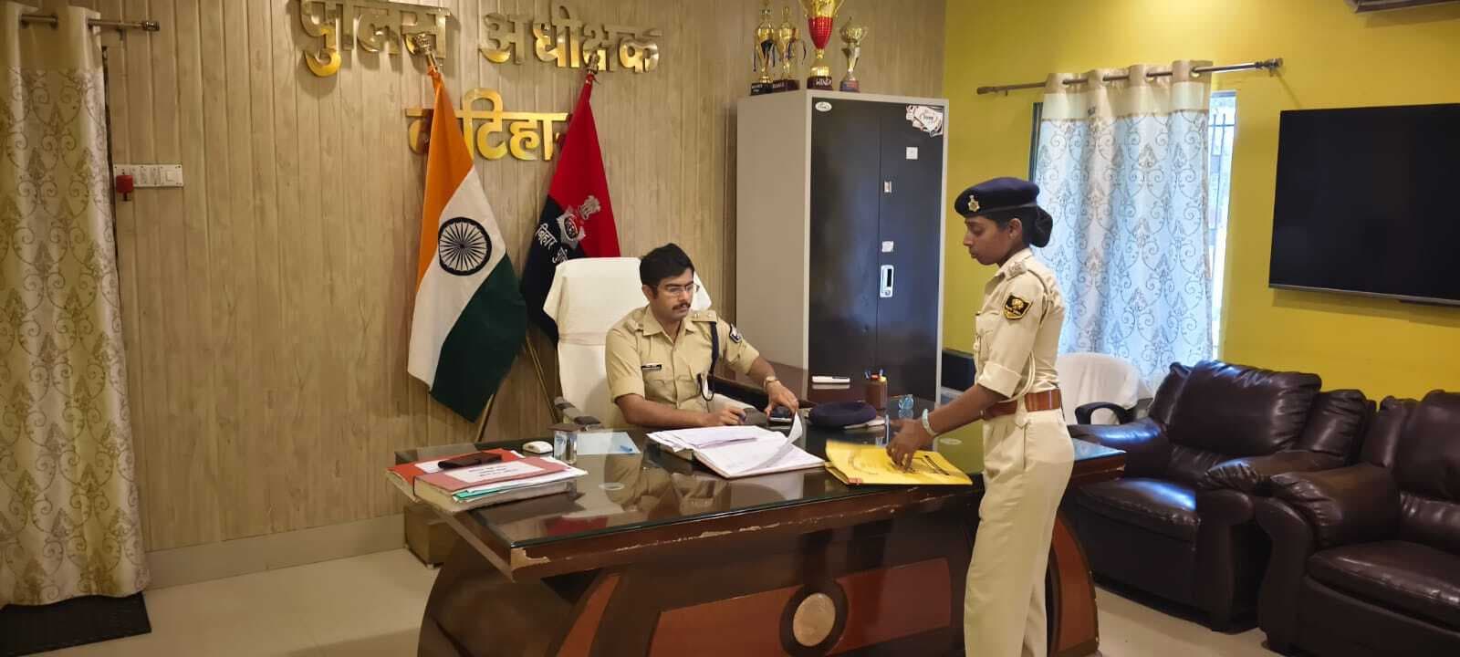 एसपी ने पुलिस केंद्र का किया निरीक्षण