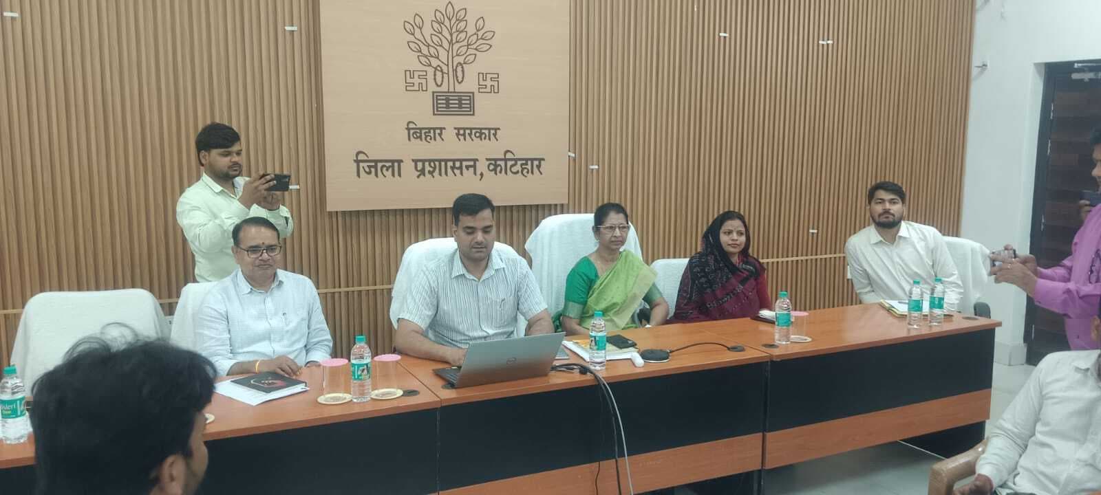 जनगणना 2027: निर्धारित पोर्टल पर आमलोग करें स्व गणना: डीएम