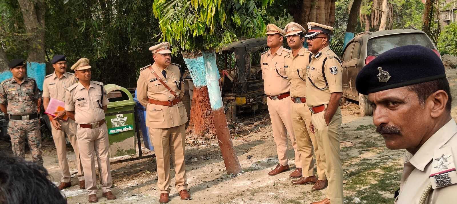 पूर्णिया प्रक्षेत्र आइजी ने मनिहारी थाना निरीक्षण के क्रम में जनसुनवायी मामले में जतायी नाराजगी