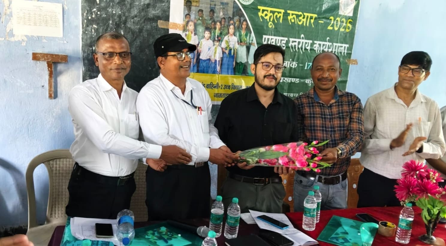 रूआर के तहत ड्रॉपआउट बच्चों का करायें नामांकन