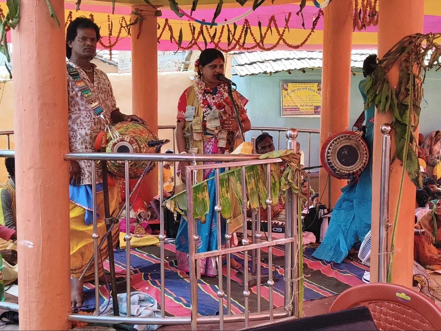 गुलुडुमरिया में गूंजा हरिनाम संकीर्तन, कृष्ण लीला ने बांधा समा