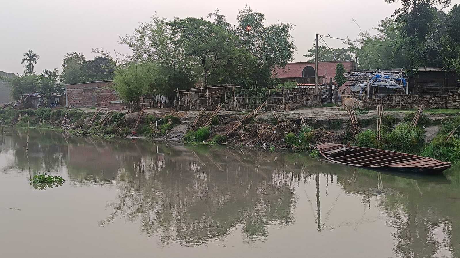 ग्रामीणों ने उठाया बाढ़ से पहले कटावरोधी कार्य कराने की मांग