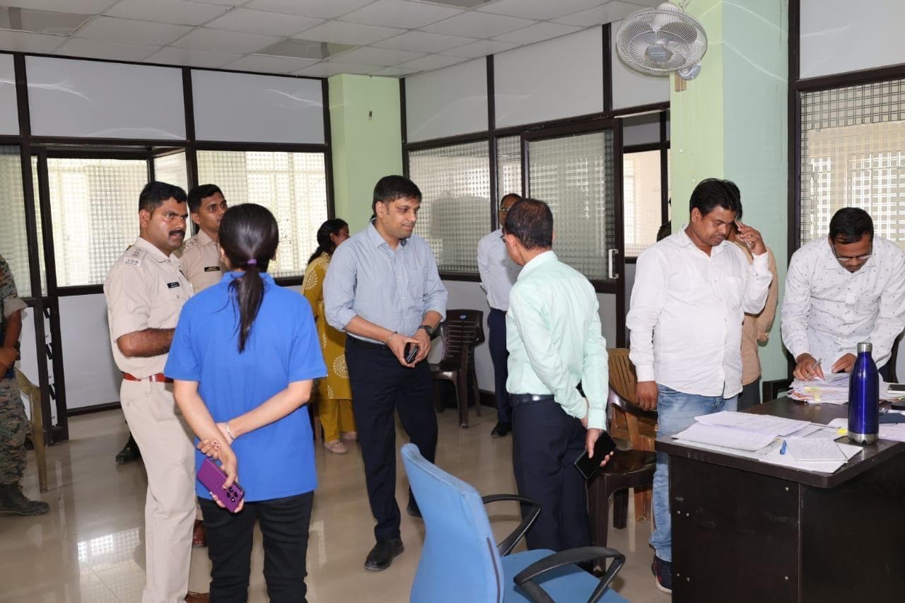 जिले में शांतिपूर्ण तरीके से झारखंड संयुक्त असैनिक सेवा परीक्षा संपन्न