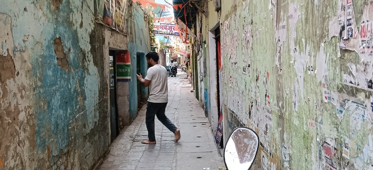 भभुआ-मोहनिया के बाजारों में लगी आग, तो जानमाल का हो सकता है भारी नुकसान