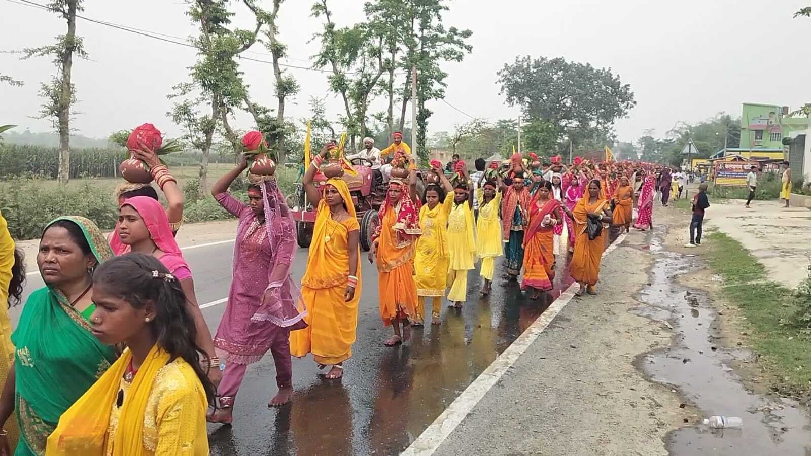 बजरंगबली मंदिर की प्राण प्रतिष्ठा को ले कलशयात्रा 501 कन्याएं शामिल