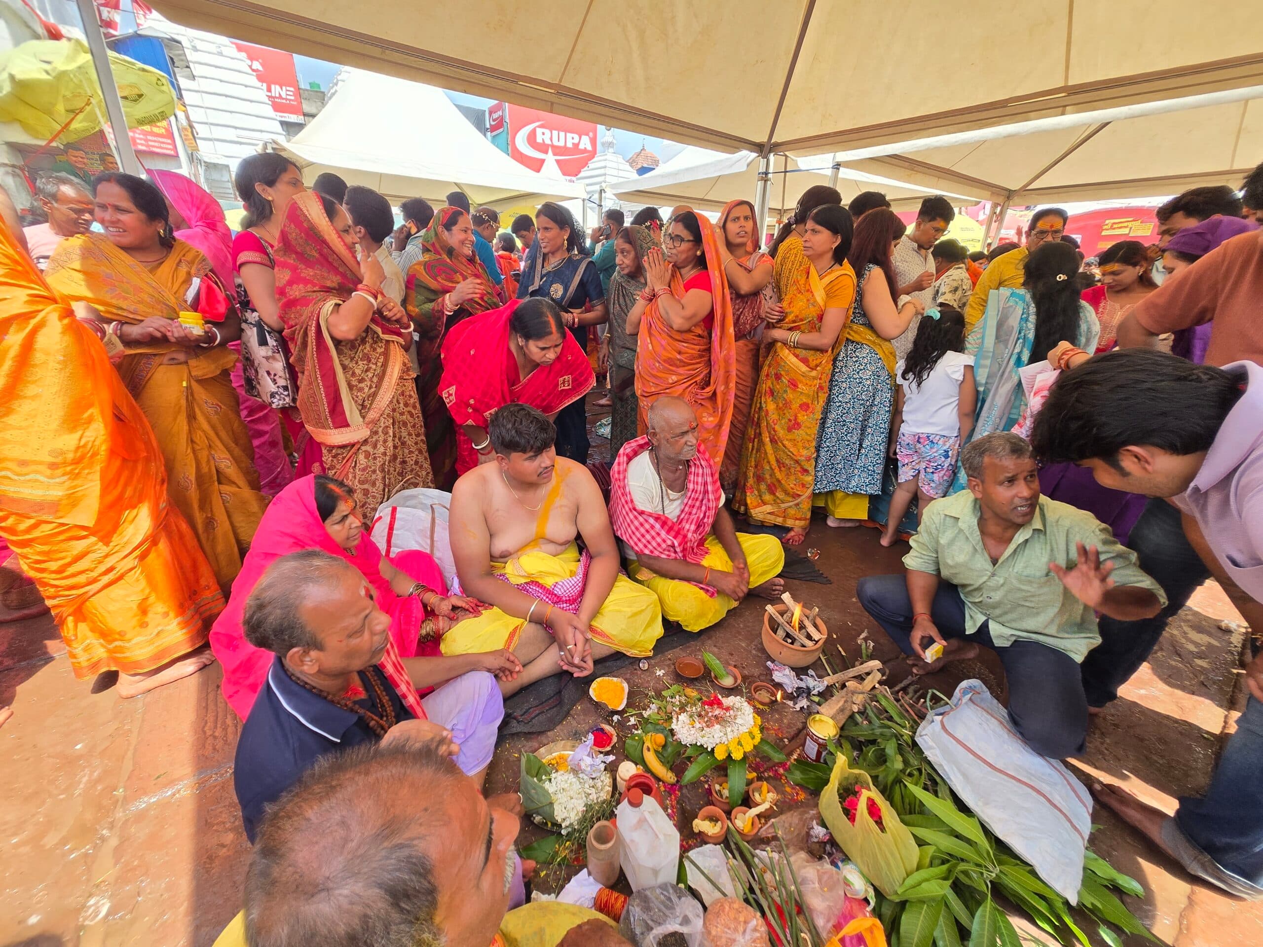 अक्षय तृतीया: 60 हजार श्रद्धालुओं ने किया जलार्पण, सौ से अधिक उपनयन संपन्न