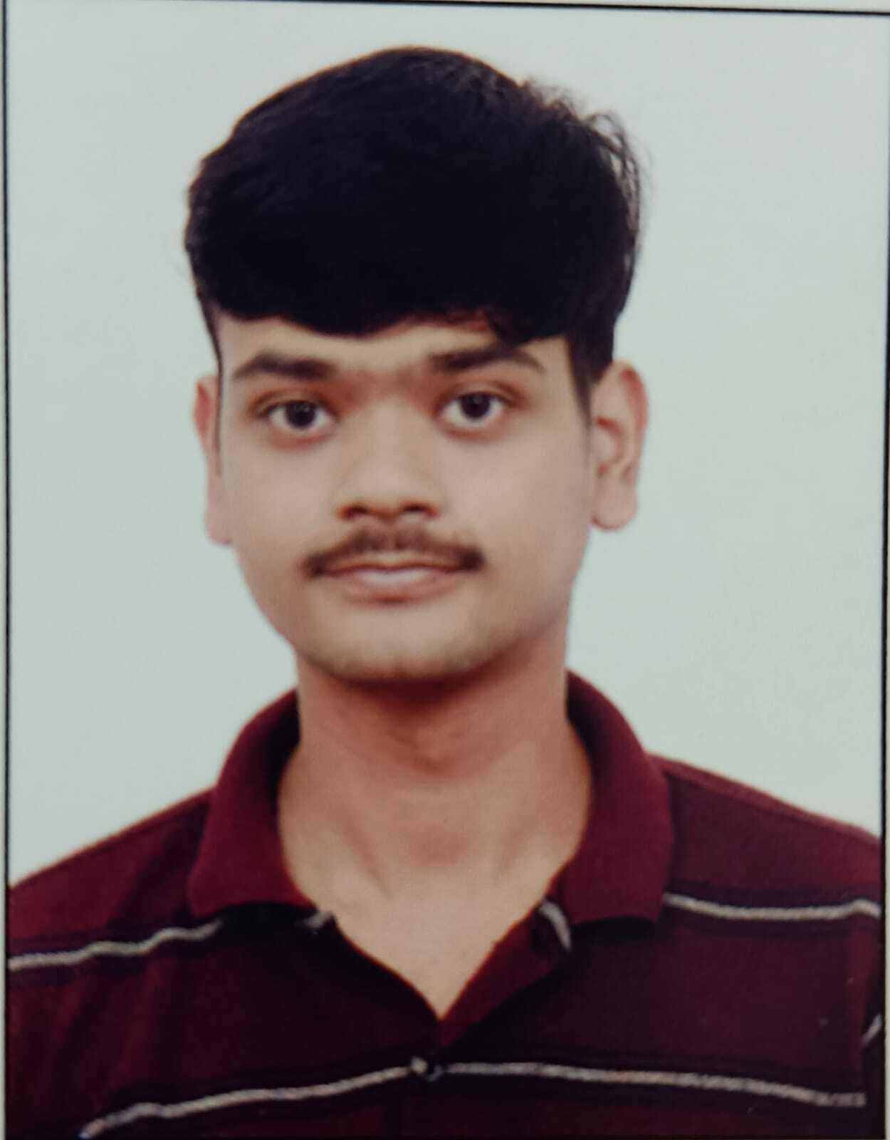 पहले ही प्रयास में माधव ने जेईई मेंस में पायी सफलता