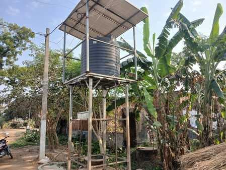 एक वर्षों से सोलर जलमीनार ठप, प्यास से जूझ रहे 30 घरों के ग्रामीण