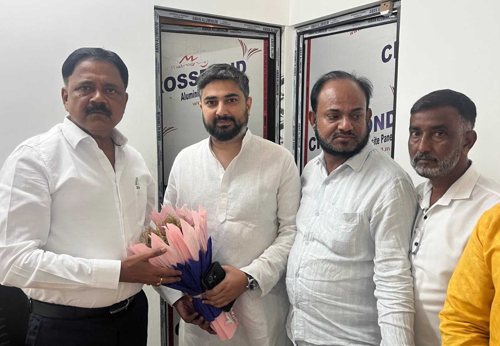 नगर विकास मंत्री से मिले नप उपाध्यक्ष