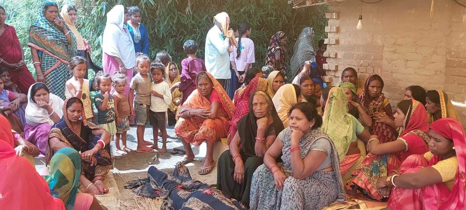 चार दिन दिन में दो महिलाओं की आकस्मिक मौत से सहमे ग्रामीण
