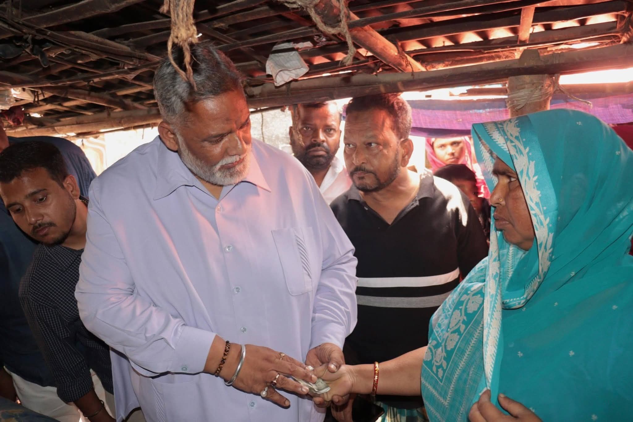 सड़क हादसों में दो युवक की मौत पर सांसद ने जताया शोक, की आर्थिक मदद