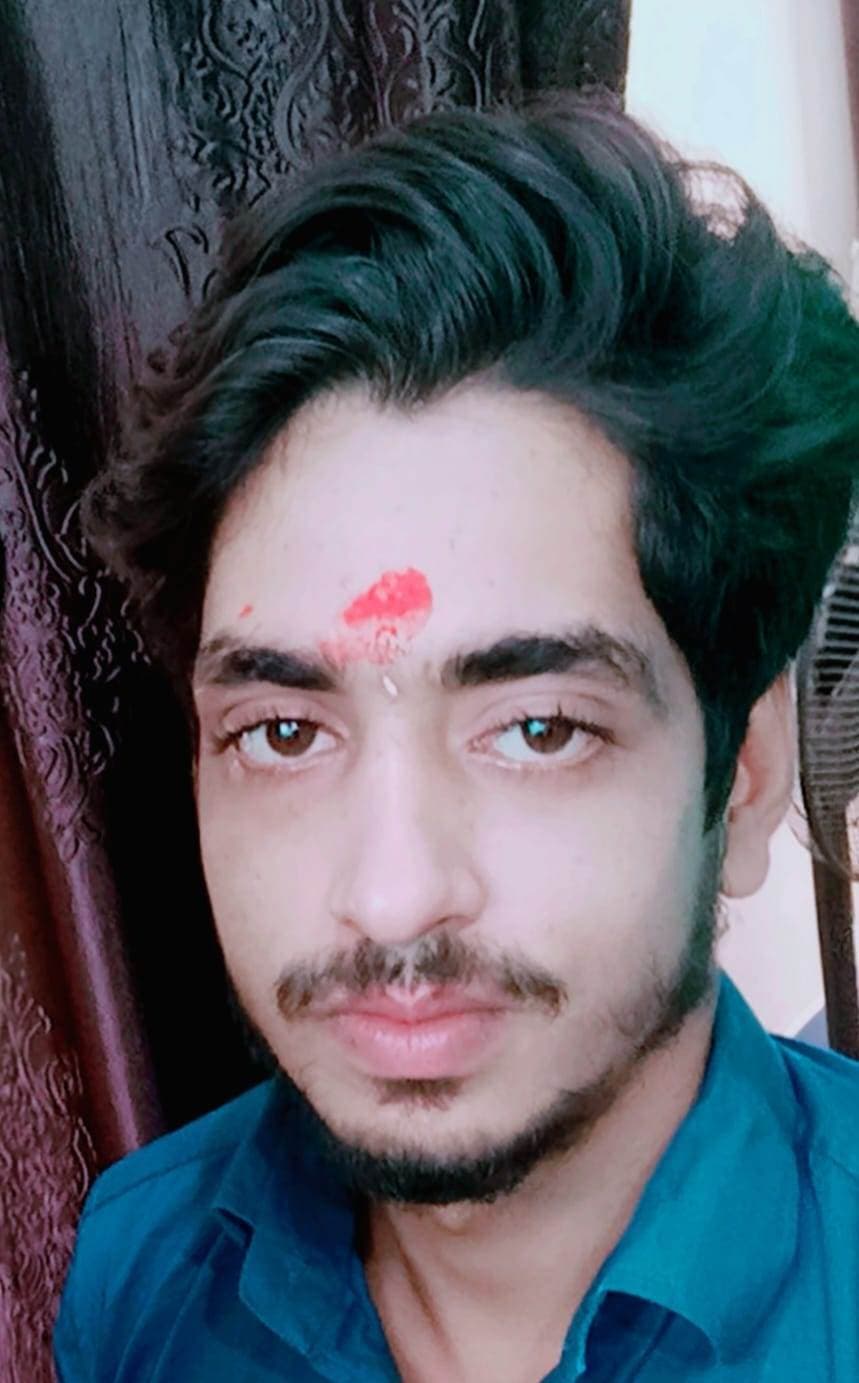 मां ने नहीं दिया रुपया तो इंजीनियरिंग के छात्र ने की आत्महत्या