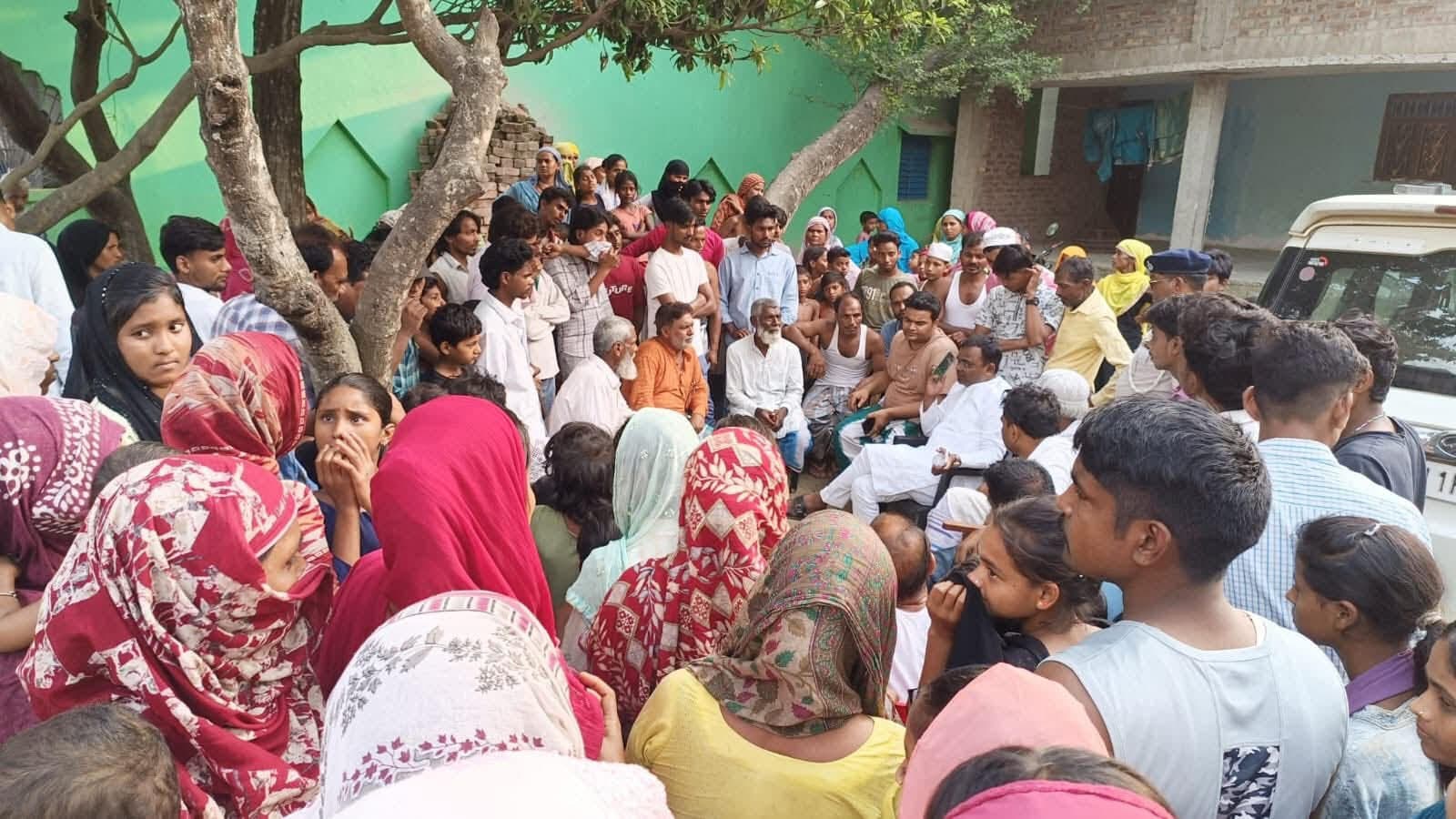 पूर्व मंत्री ने पीड़ित परिजनों को दी सांत्वना