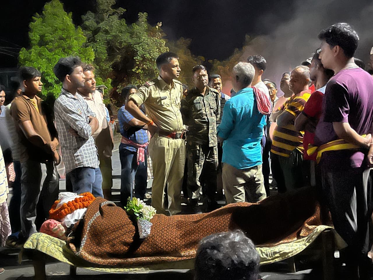 Seraikela Kharsawan News : घायल पशुपालक की मौत, मुआवजे को किया चक्का जाम