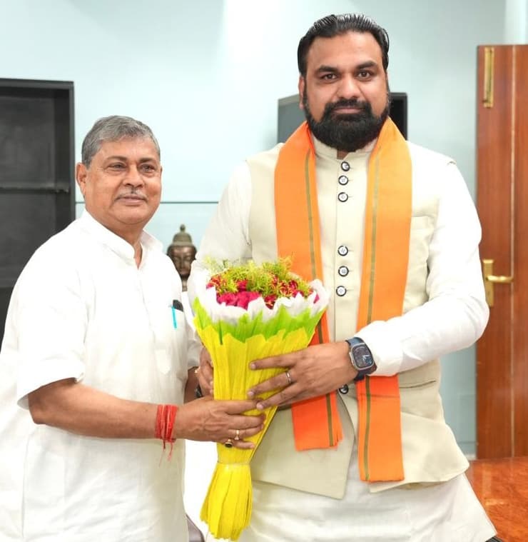 मुख्यमंत्री से मिले विधायक विजय खेमका