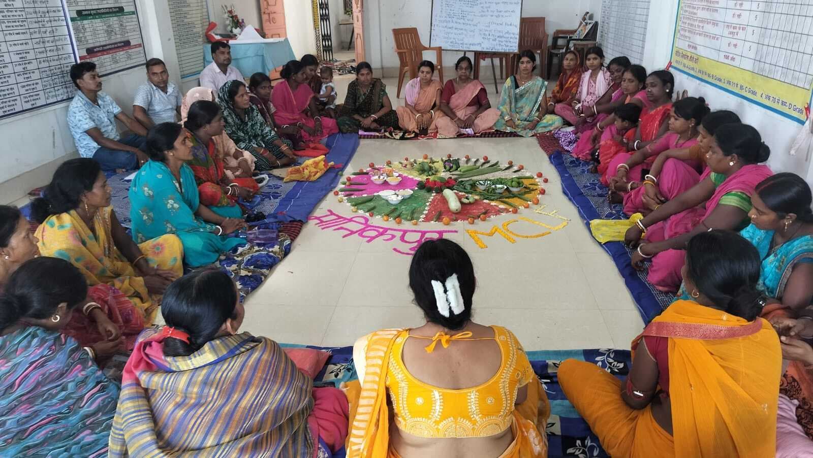 पोषण व संतुलित आहार के महत्व पर हुई चर्चा