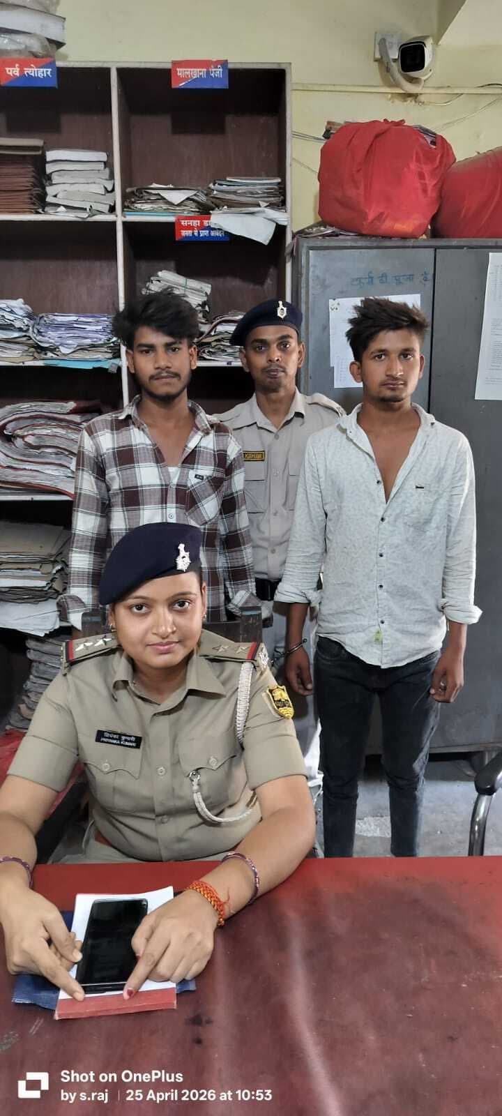 डोभी में 93.75 लीटर अंग्रेजी शराब के साथ स्कॉर्पियो जब्त, दो गिरफ्तार