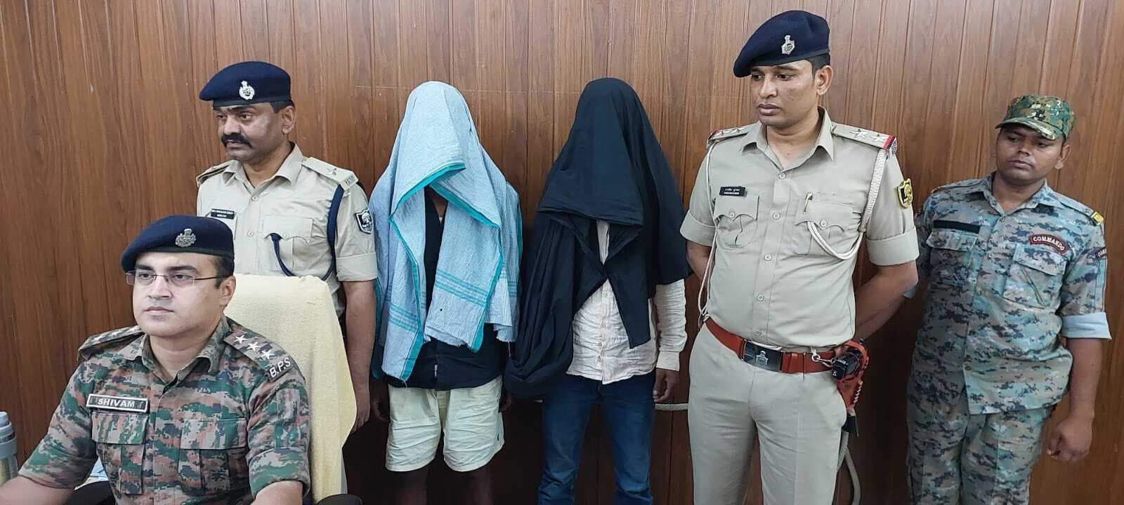 रंगदारी के लिए फायरिंग करने वाले टीटू धमाका गिरोह के दो अपराधी गिरफ्तार