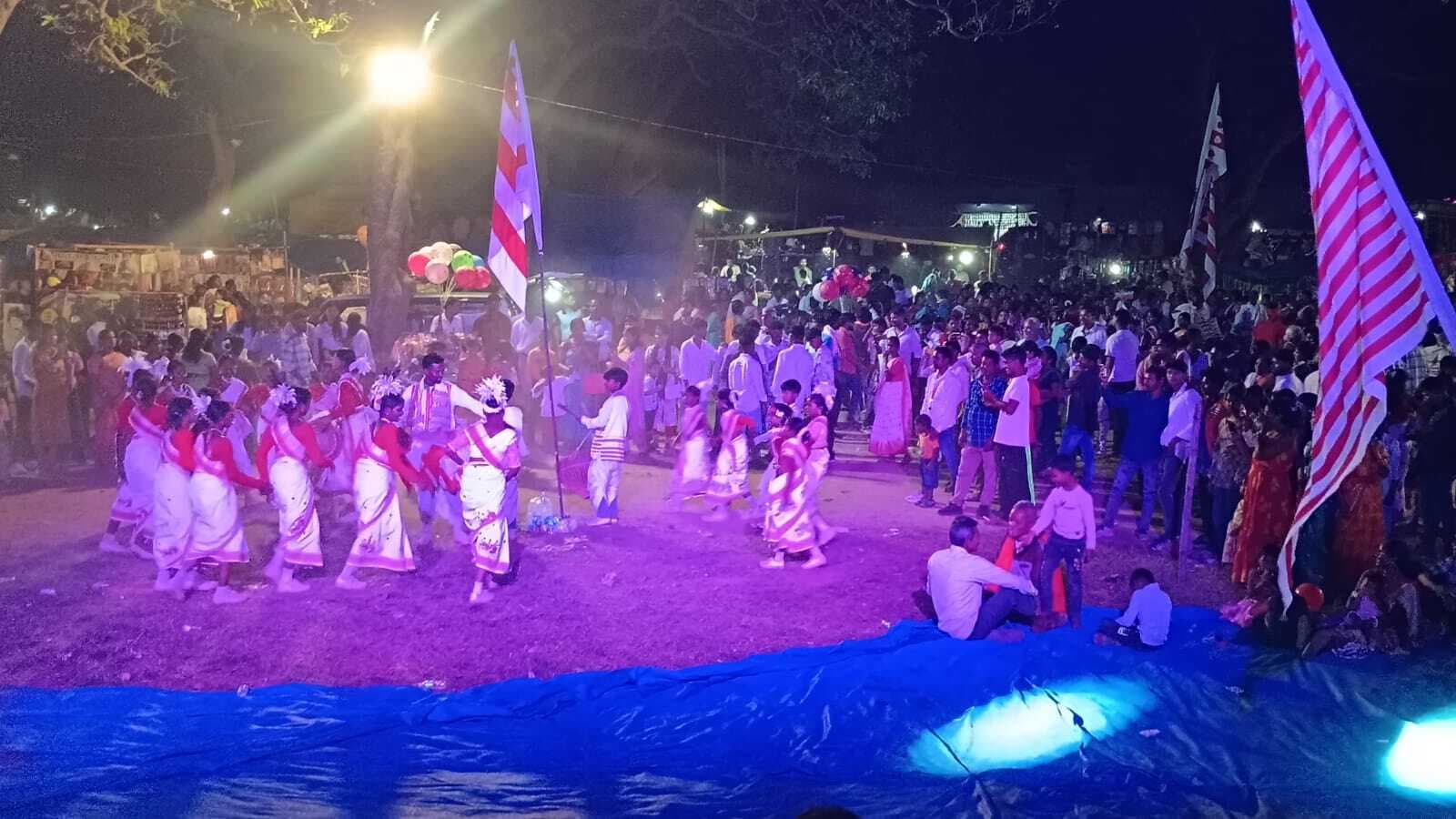 पड़हा जतरा में युवक-युवतियों ने बिखेरी कला की छटा
