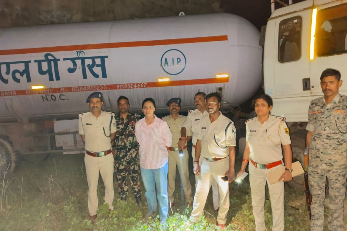 मुजफ्फरपुर पुलिस का एक्शन, अवैध गैस कटिंग के खेल का भंडाफोड़