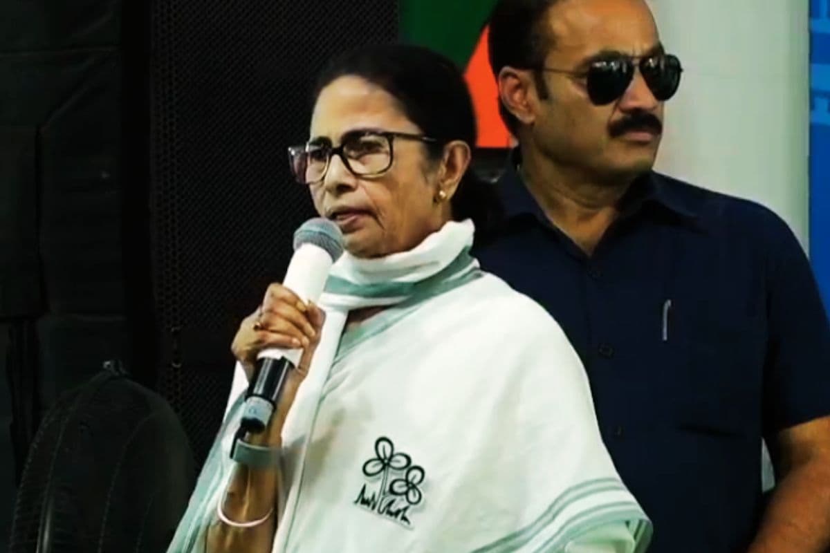 मालदा में ममता बनर्जी के भड़काऊ और विवादास्पद बयान, कहा- EVM खराब हो तो मतदान न करने दें