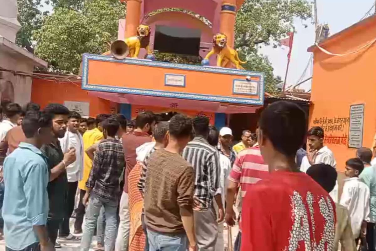 नालंदा भगदड़ मामले में 20 लोगों पर FIR, 4 पुजारी गिरफ्तार, 5 पुलिसकर्मी सस्पेंड