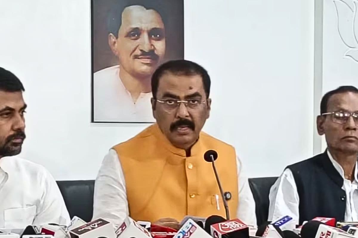 गांव-गांव पहुंचकर युवाओं को जोड़ेगी BJP, गैर-राजनीतिक परिवारों पर फोकस, संजय सरावगी ने दिया टास्क