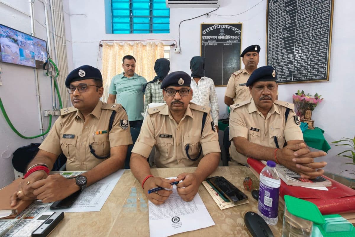 Aurangabad News: рдХрд┐рд╕рд╛рди рдХреБрдВрджрди рдпрд╛рджрд╡ рд╣рддреНрдпрд╛рдХрд╛рдВрдб рдХрд╛ рдЦреБрд▓рд╛рд╕рд╛, рд░реЗрдХреА рдХрд░рдиреЗ рд╡рд╛рд▓реЗ рджреЛ рд╕рд╣рдпреЛрдЧреА рдЧрд┐рд░рдлреНрддрд╛рд░