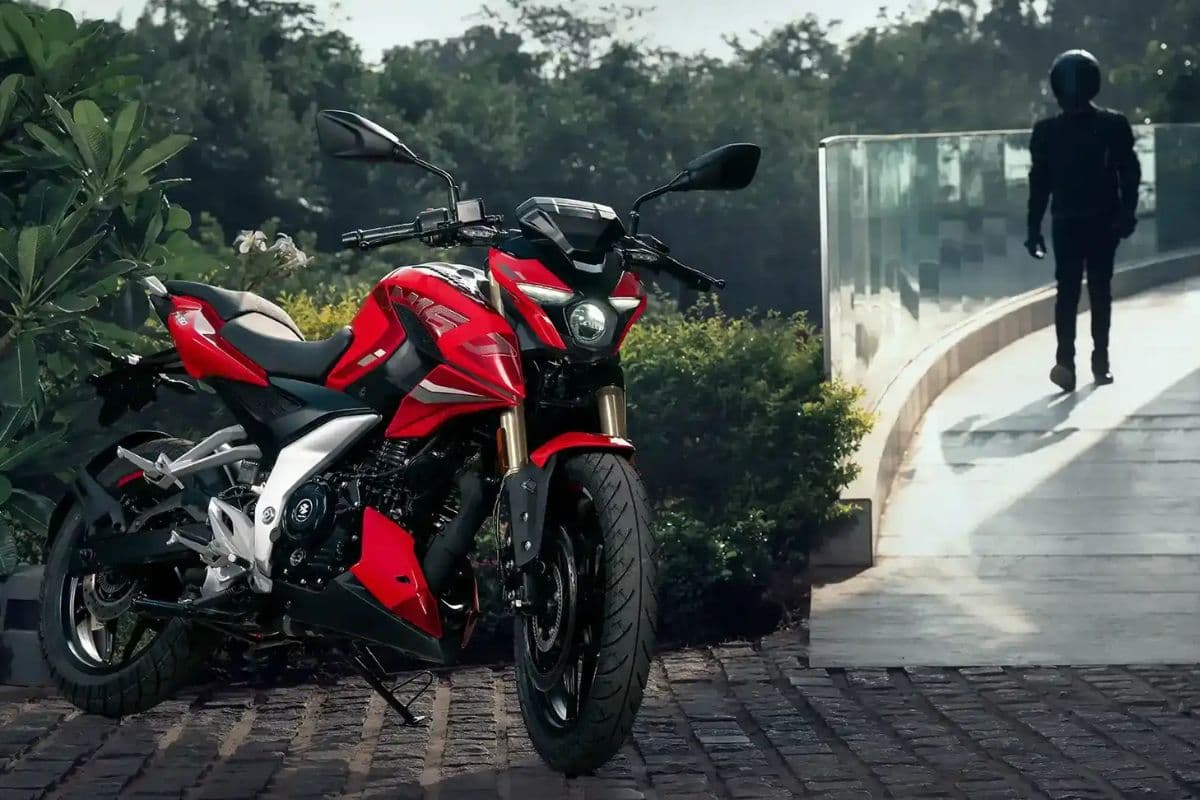 Bajaj Pulsar N160 рдХреА рдирдИ рд╡реЗрд░рд┐рдПрдВрдЯ рд▓реЙрдиреНрдЪ: рдЬрд╛рдиреЗрдВ рдЖрдЦрд┐рд░ рдЖрдкрдХреЛ рдХреНрдпрд╛ рдорд┐рд▓ рд░рд╣рд╛ рд╣реИ рдПрдХреНрд╕реНрдЯреНрд░рд╛ рдлреАрдЪрд░реНрд╕ рдореЗрдВ