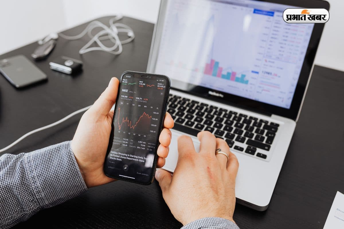 घर बैठे लाखों कमाने का मौका, आज ही सीखें Digital Marketing