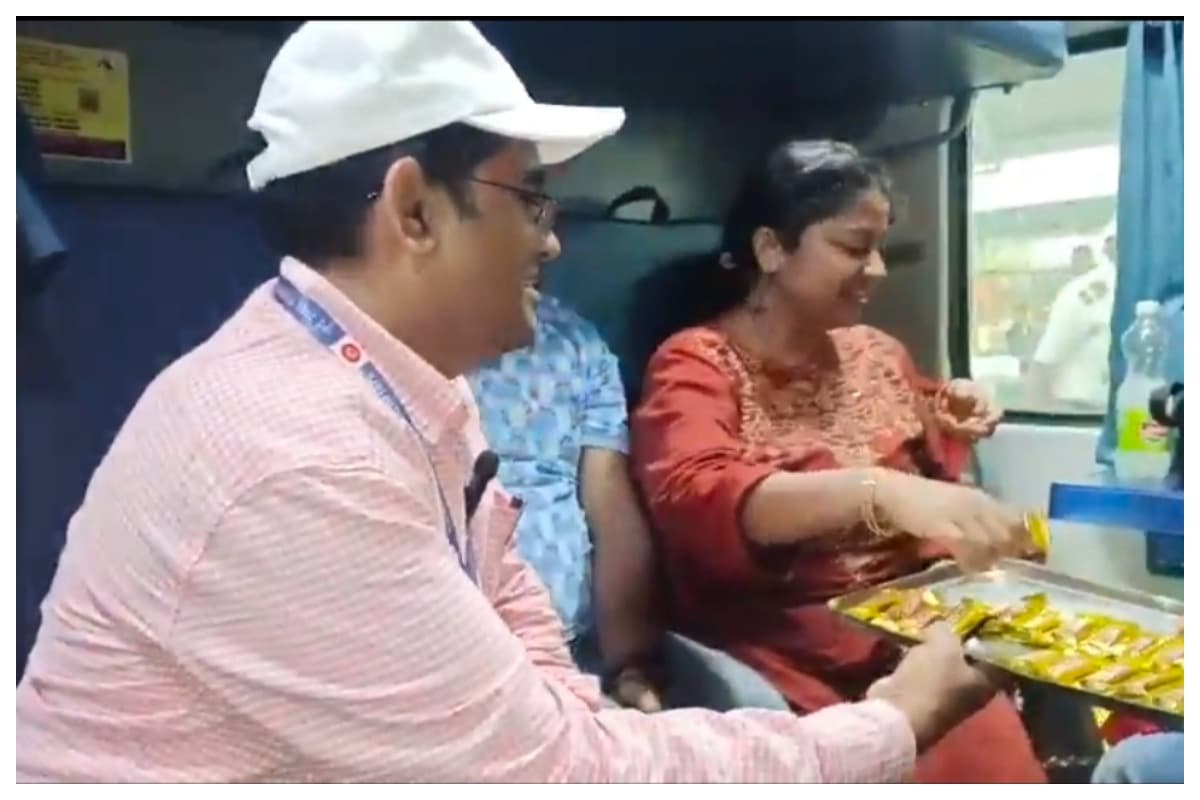 Muzaffarpur News: चॉकलेट के साथ स्वच्छता की सीख, पूर्व मध्य रेल मंडलों में दिखेगा अनूठा अंदाज