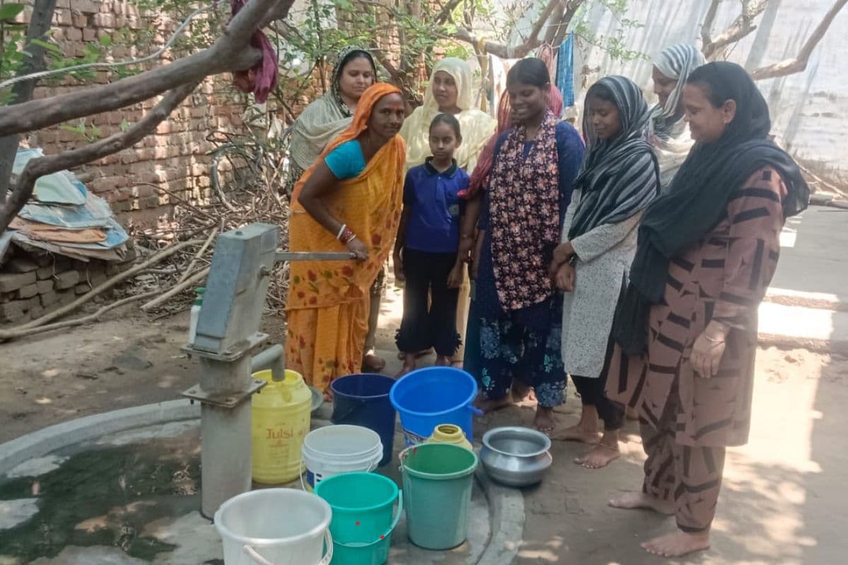 Nawada News: गोविंदपुर में हाहाकार: दो सप्ताह से जल मीनार ठप, बूंद-बूंद पानी को तरस रहे 1400 परिवार