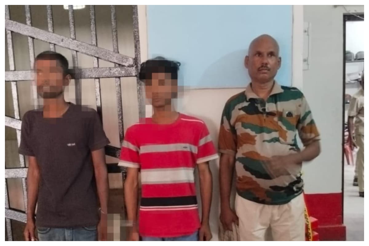 अवैध हथियार मामले में दो युवक गिरफ्तार, पुलिस ने खाली मैगजीन की बरामद
