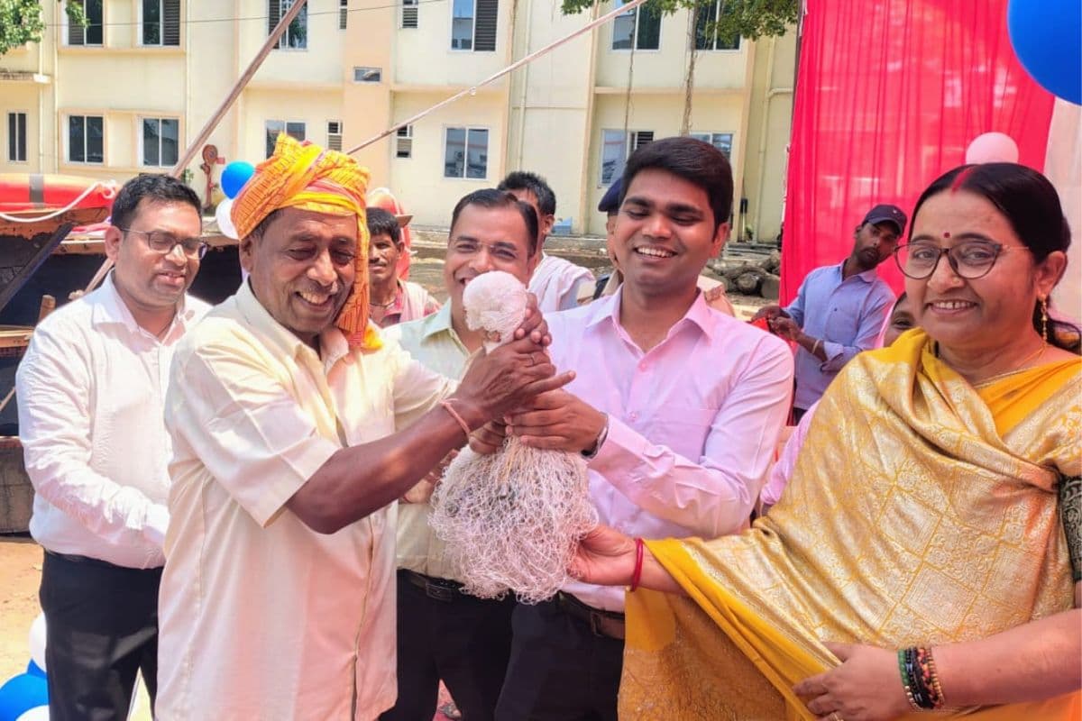 मछुआरों को मिला विकास का नया सहारा, आसान होगा ताजी मछलियों का कारोबार