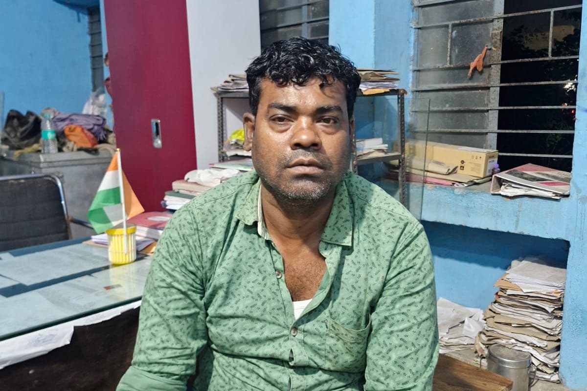 नालंदा में उत्पाद विभाग का दारोगा गिरफ्तार, शादी के नाम पर नाबालिग से यौन शोषण का है आरोपी