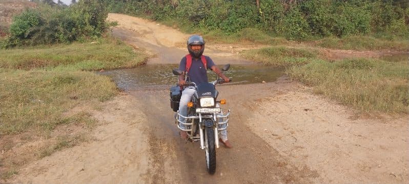 बारिश आते ही कट जाता है दर्जनों गांवों का संपर्क, सुखनियां नदी पर पुल की उठी मांग