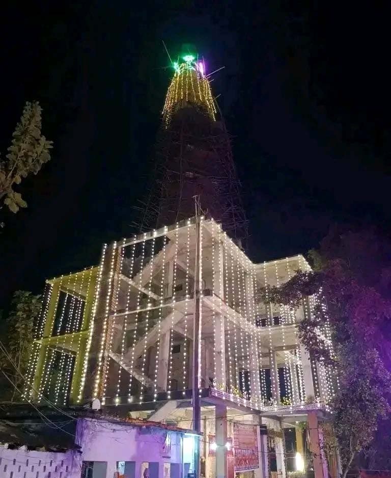 बेनीपुर में उमड़ रहा भक्तों का सैलाब, 151 फीट ऊंचा होगा मां भगवती का दरबार