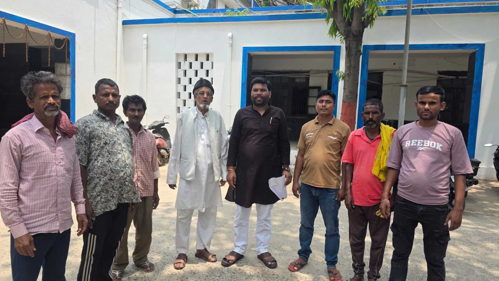 बनगांव थाना के पास बसे 50 भूमिहीन परिवारों को उजाड़ने की आशंका