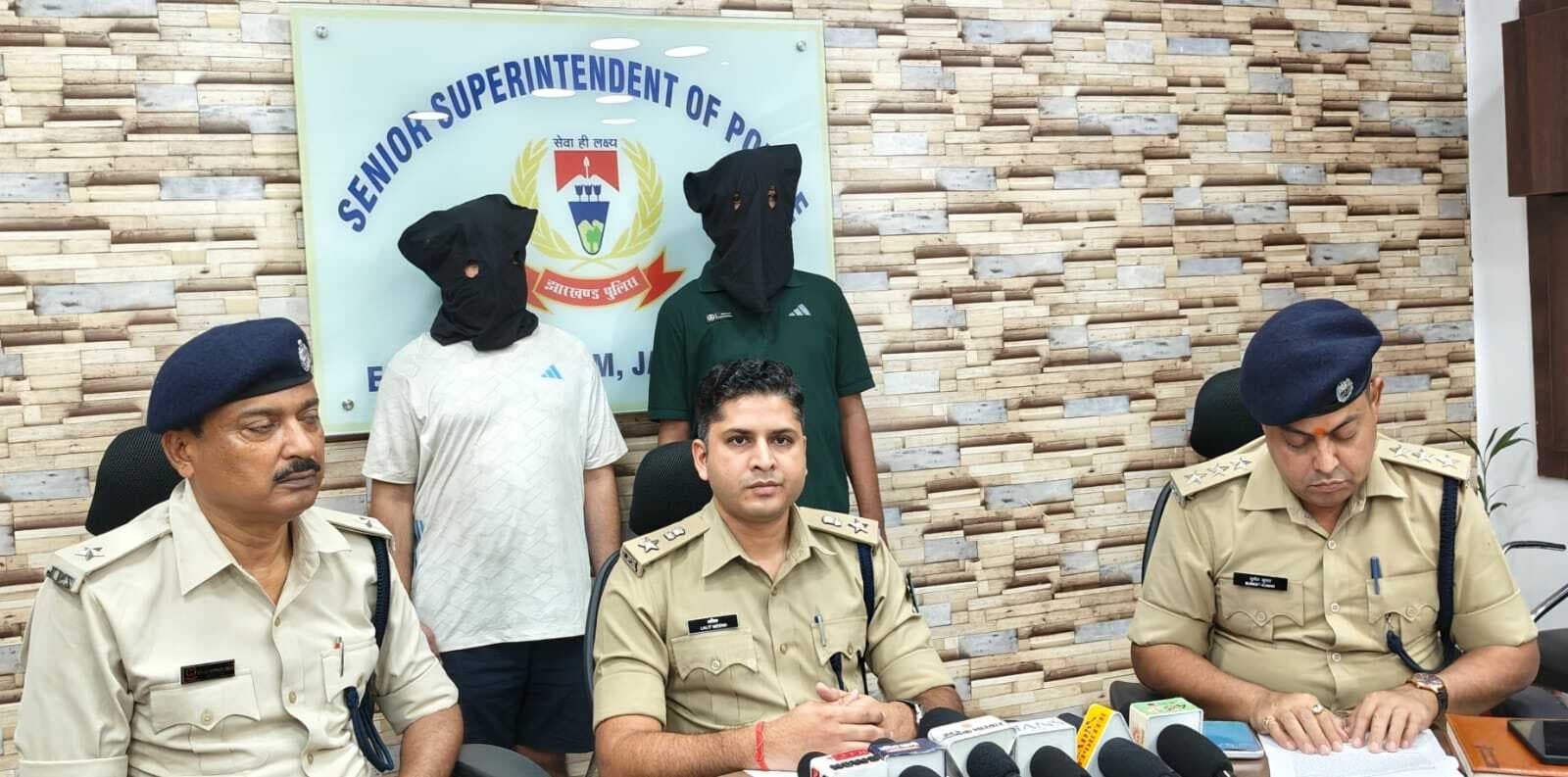 Jamshedpur News : जुगसलाई फायरिंग कर बिहार भाग गये थे मनीष सिंह गिरोह के दोनों शूटर, पुलिस ने ऐसे दबोचा
