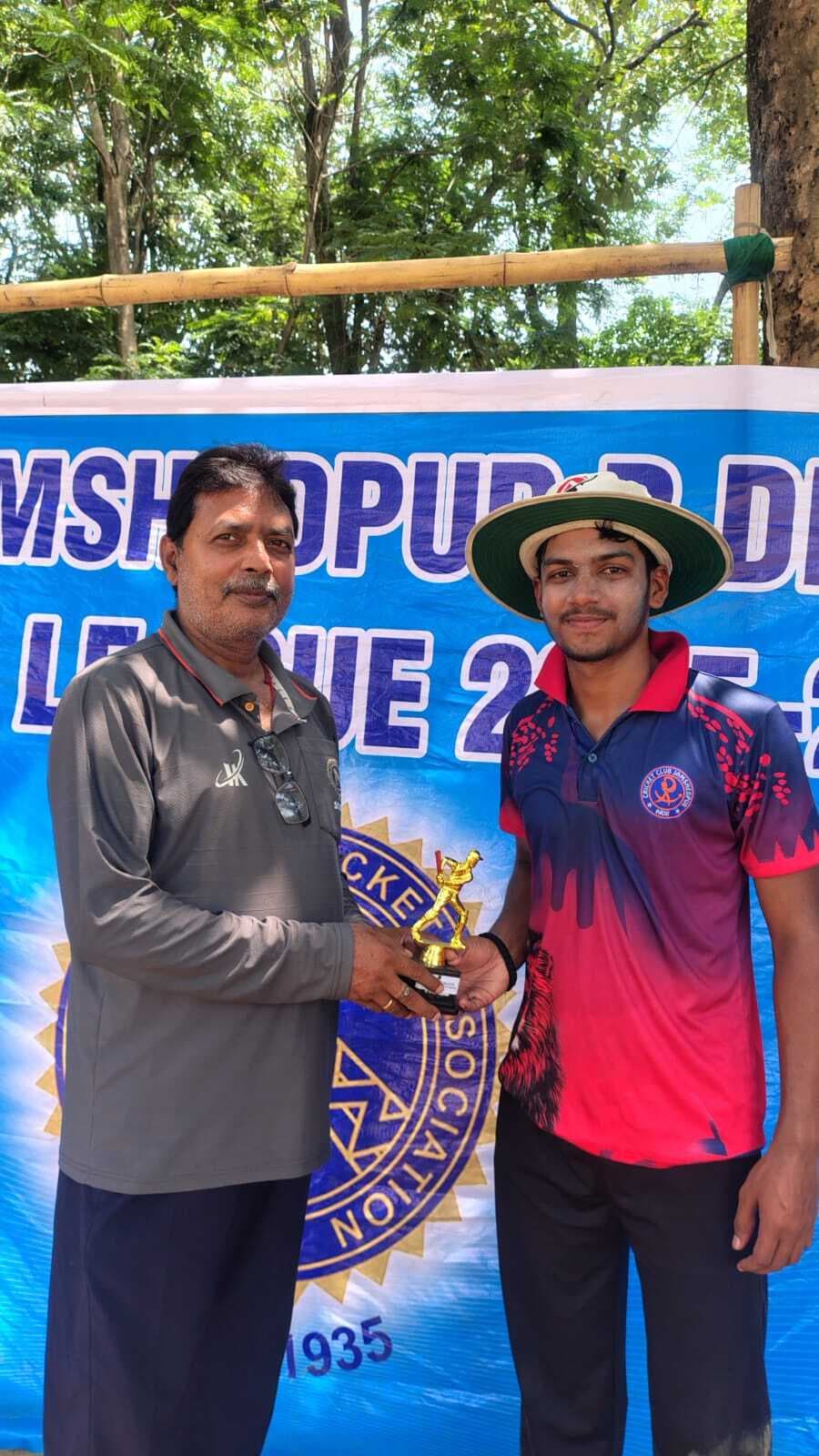 Jsca b division: दिव्यम ने 59 गेंद में जड़ा शतक, एआर एकादश जीता