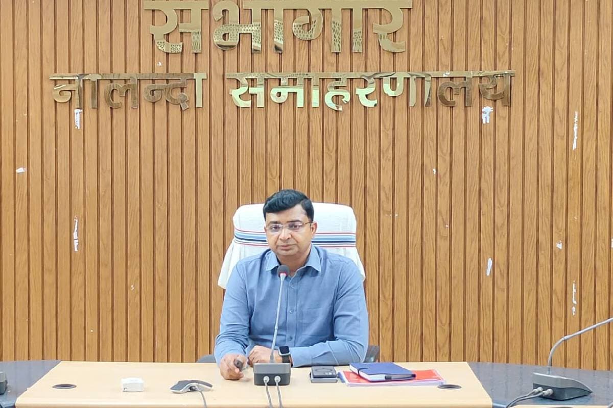 नालंदा में लंबित CMR उठाव और DSD भुगतान पर DM गंभीर, राज्य स्तर से कराई व्यवस्था