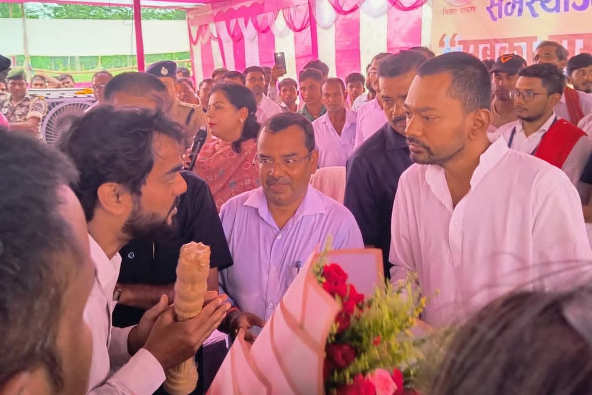 सामाजिक कार्यकर्ताओं ने सात सूत्री मांगों का ज्ञापन सौंपा, धार्मिक महत्व वाले स्थलों के विकास पर जोर